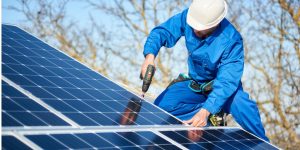 Installation Maintenance Panneaux Solaires Photovoltaïques à Grusse